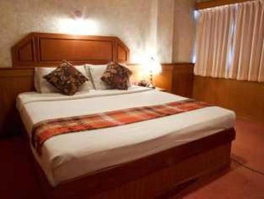 Sakol Grand Palace Hotel Sakon Nakhon Zewnętrze zdjęcie