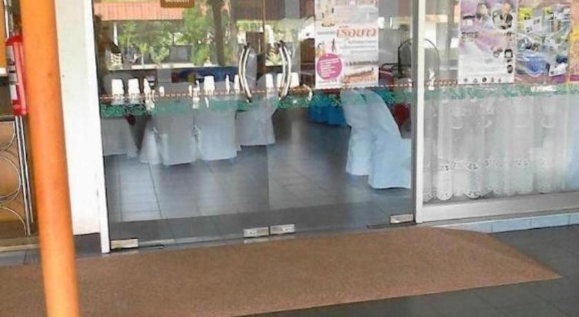 Sakol Grand Palace Hotel Sakon Nakhon Zewnętrze zdjęcie